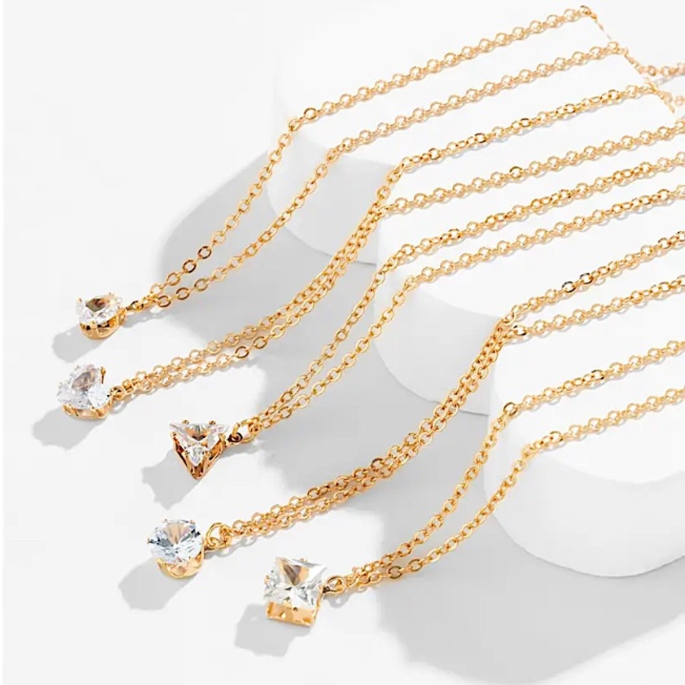 ⚜️𝟯𝟬%𝗢𝗙𝗙 𝗯𝘂𝗻𝗱𝗹𝗲𝘀 𝟯+⚜️ NEW CZ 5 Delicate Necklaces Set - Picture 5 of 13